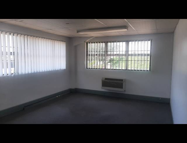 308M² WAREHOUSE TO LET IN WESTMEAD